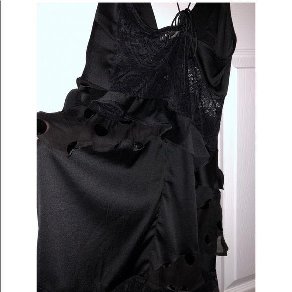 For love and lemons black dress. - Picture 5 of 5